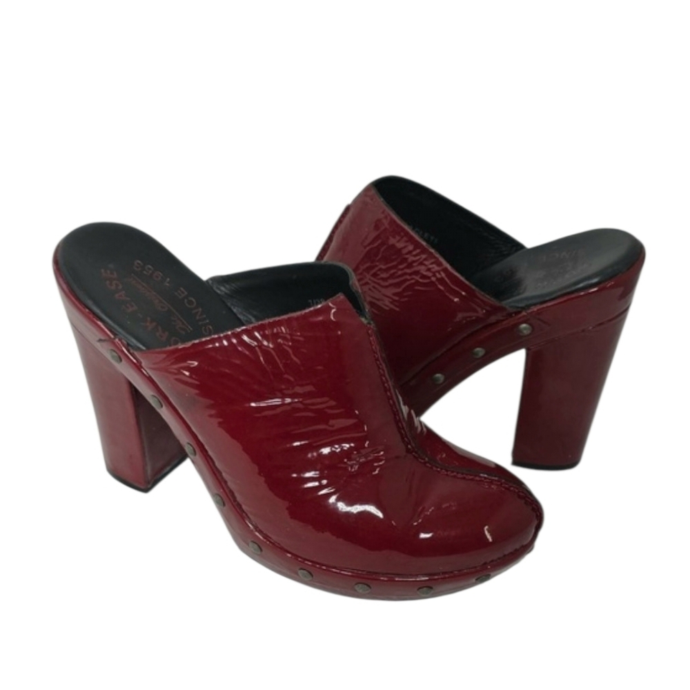 Kork-Ease‎ Red Patent Leather Slip-On Clogs Size 7